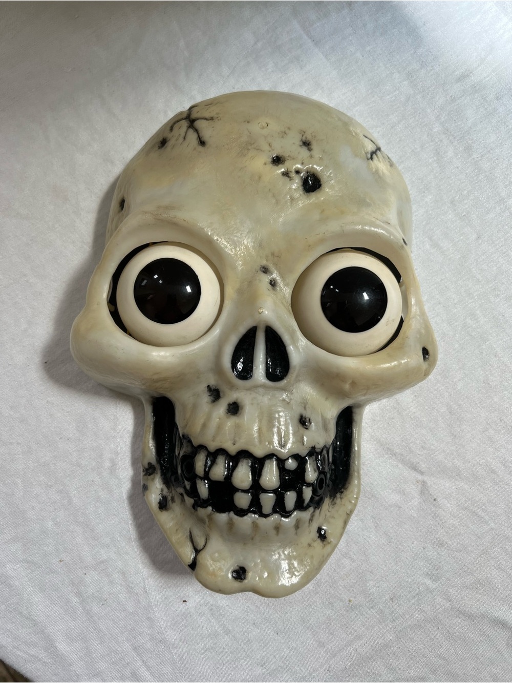 Talking Skull Moving Eyes Glows Halloween Decor Vintage WORKING Hanging Scary